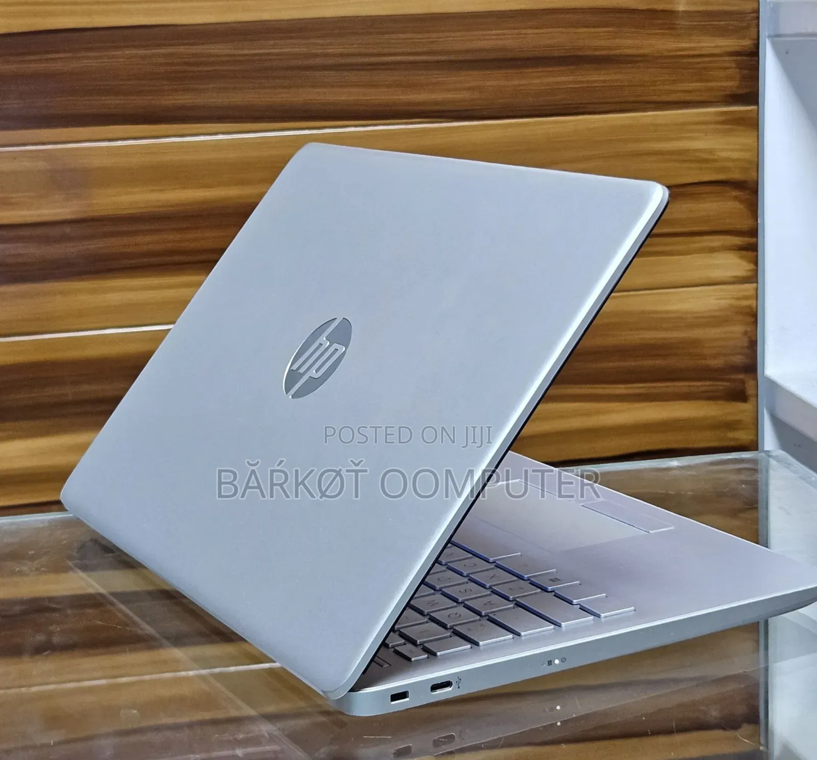 New Laptop HP EliteBook 840 8GB Intel SSD 640GB