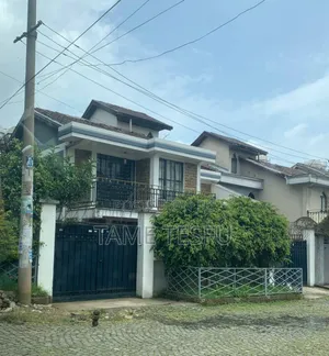 Furnished 5bdrm House in Sivili Service, Bole for sale