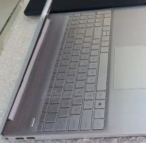 New Laptop HP Stream Notebook 8GB Intel Core I5 SSD 1T