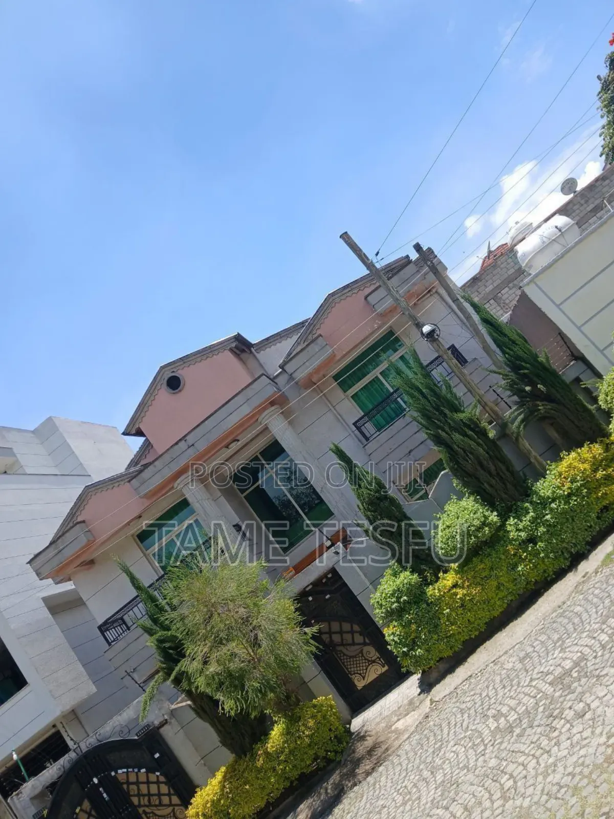 Furnished 6bdrm House in Figa, Bole for sale