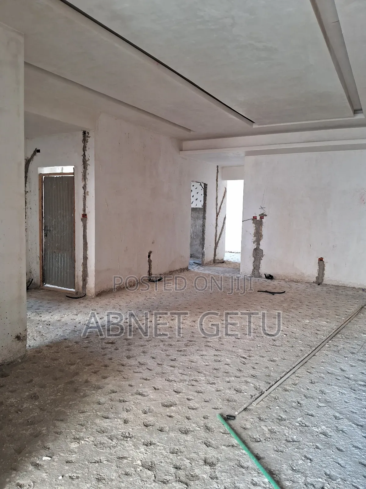 3bdrm Apartment in Jenboro, Bole for sale