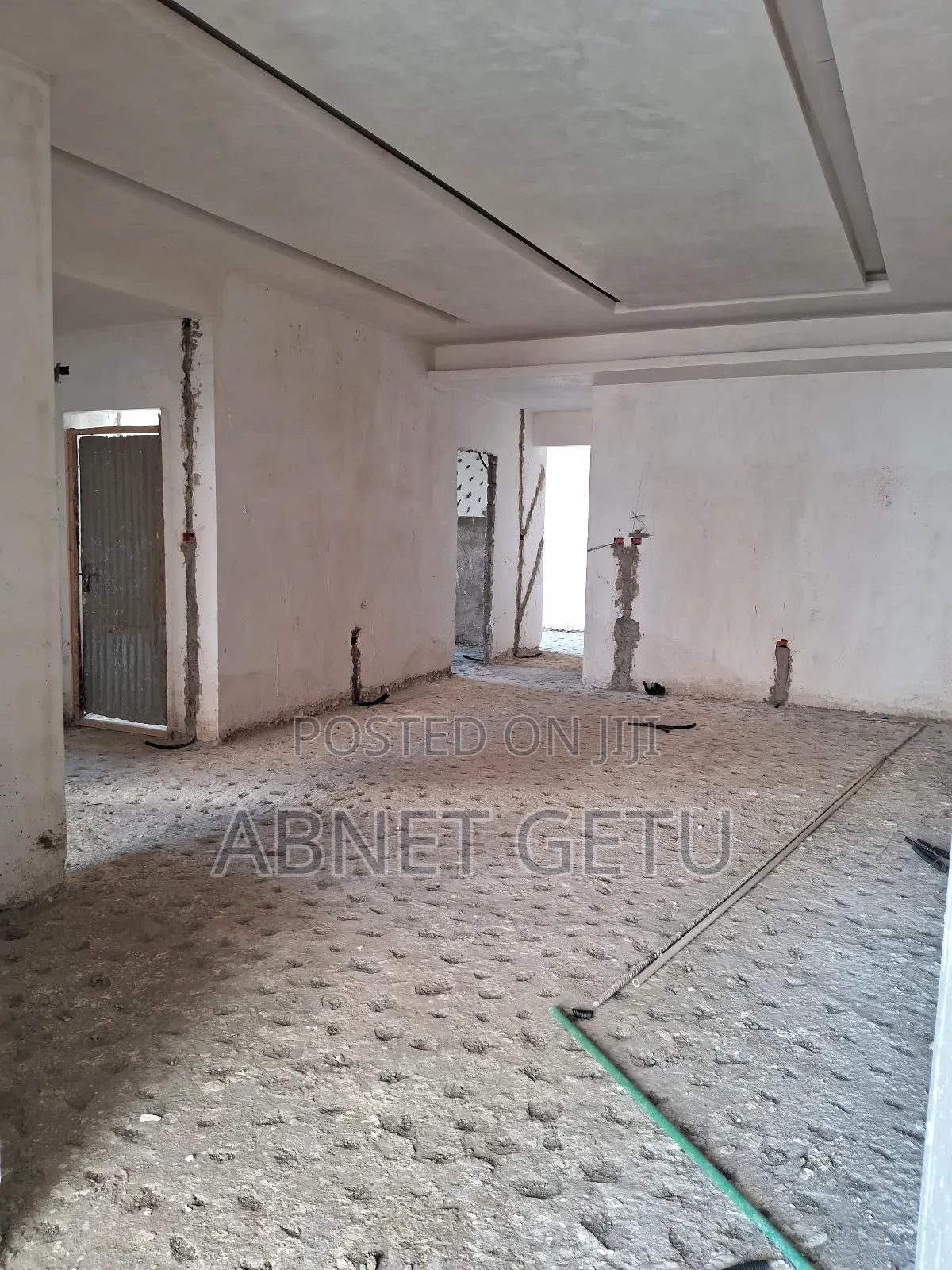 3bdrm Apartment in Jenboro, Bole for sale
