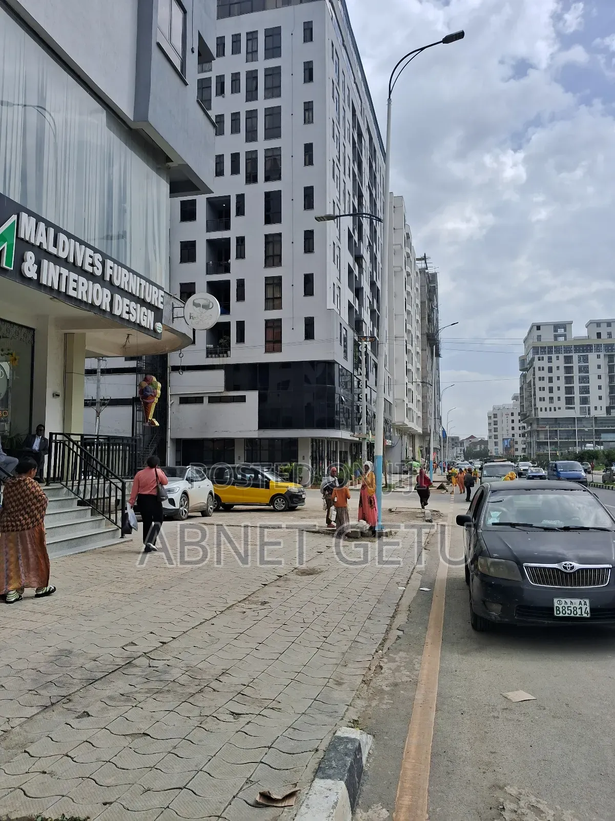 3bdrm Apartment in Jenboro, Bole for sale