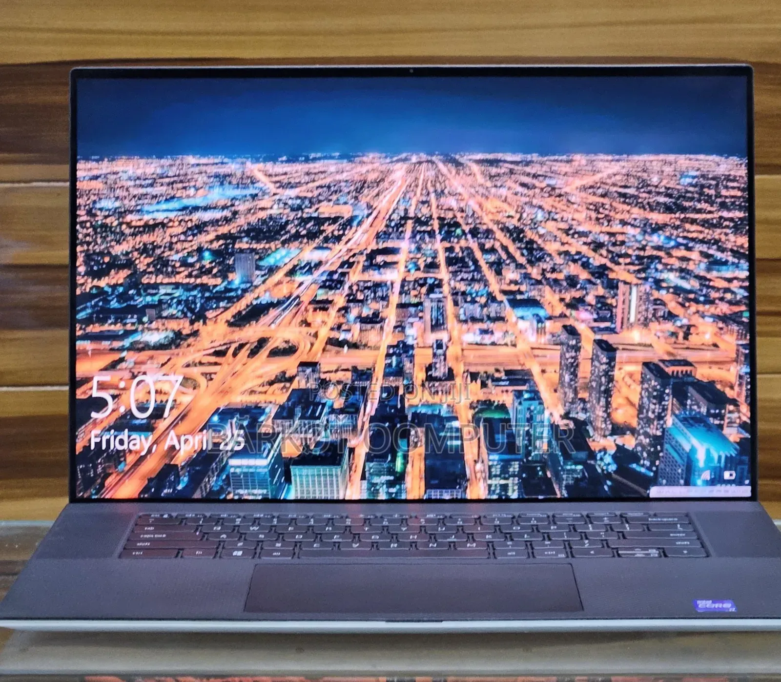 New Laptop Dell XPS 13 16GB Intel Core I7 SSD 1T