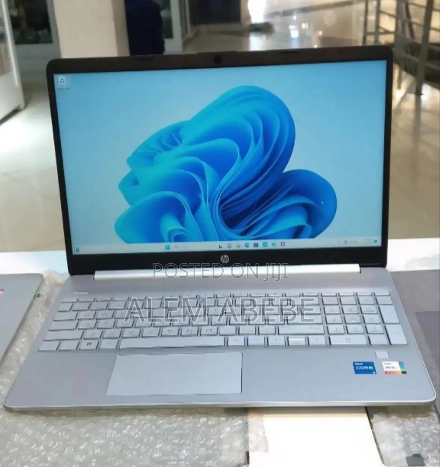 New Laptop HP Stream Notebook 8GB Intel Core I5 SSD 512GB