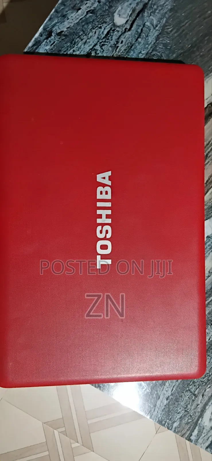 Laptop Toshiba 3GB Intel Core I3 HDD 1T