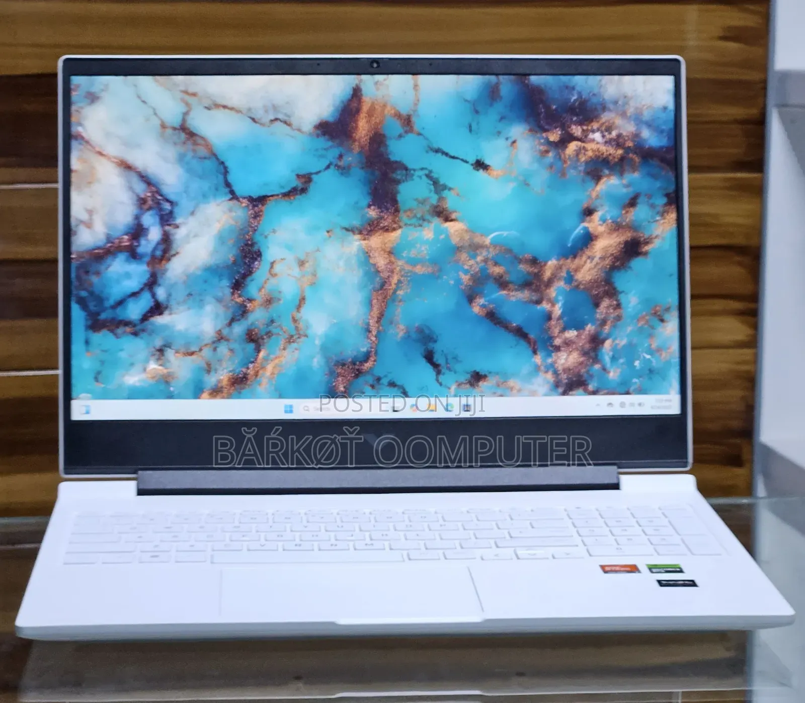 New Laptop HP Pavilion 15 16GB Intel Core I5 SSD 1T