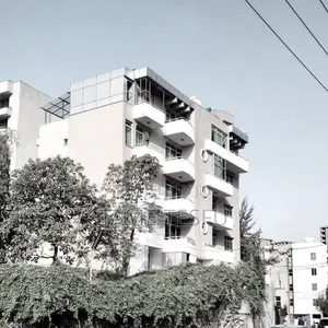 Furnished 10bdrm House in መገናኛ, Bole for sale