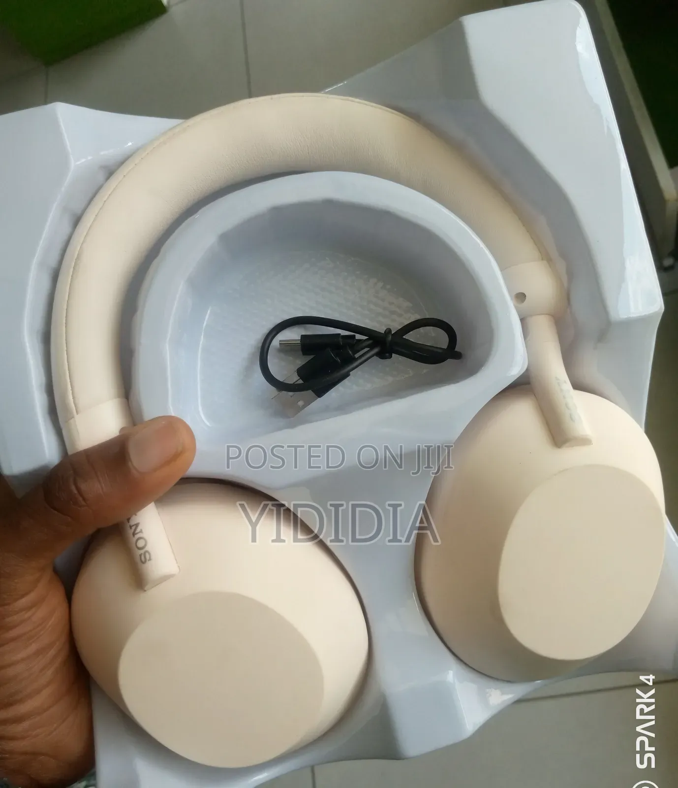 Sony Wh-1000xm5 Wireless Noise Cancelling Headphones