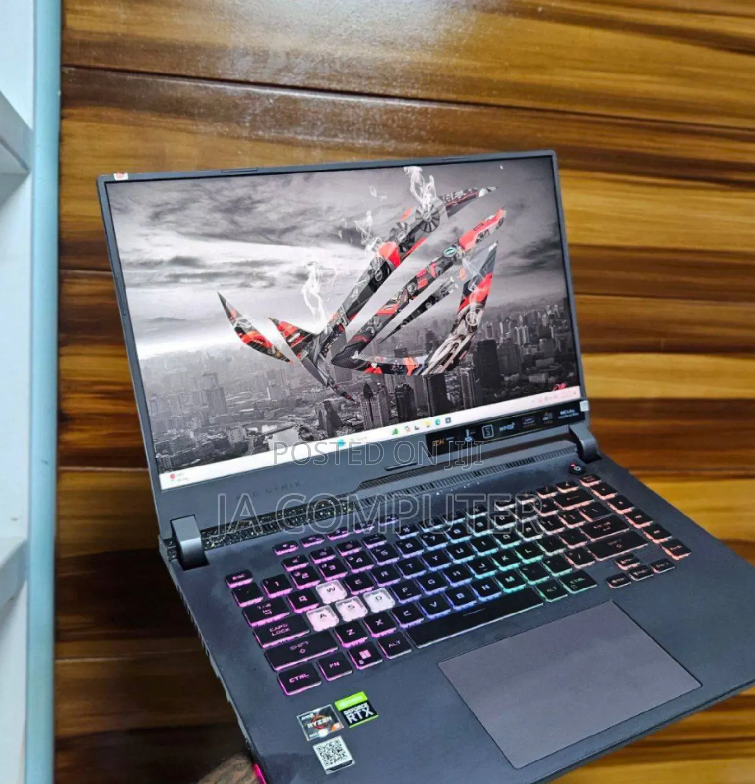 New Laptop Asus ROG Strix G15 16GB AMD Ryzen 9 SSD 512GB