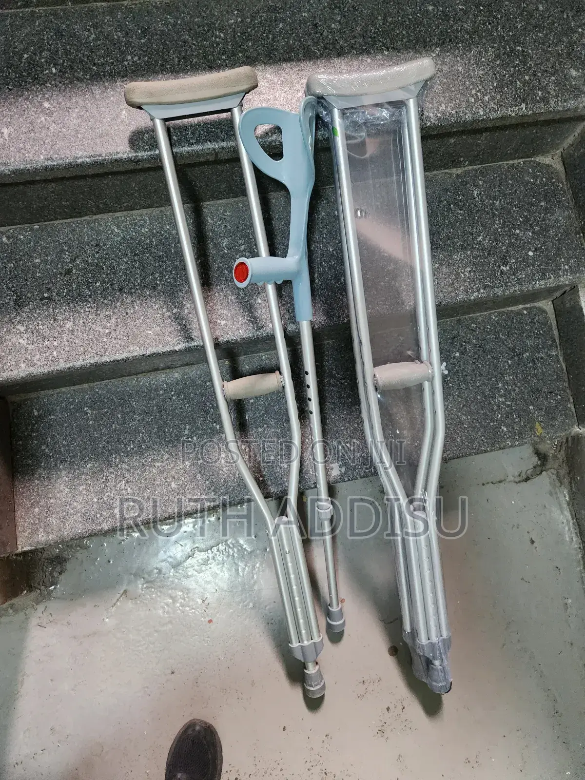 Axillary Bilateral Crutches痲我medical Axillary Crutches New名字crutches