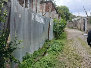 2bdrm House in Hana Garment, Bole for sale