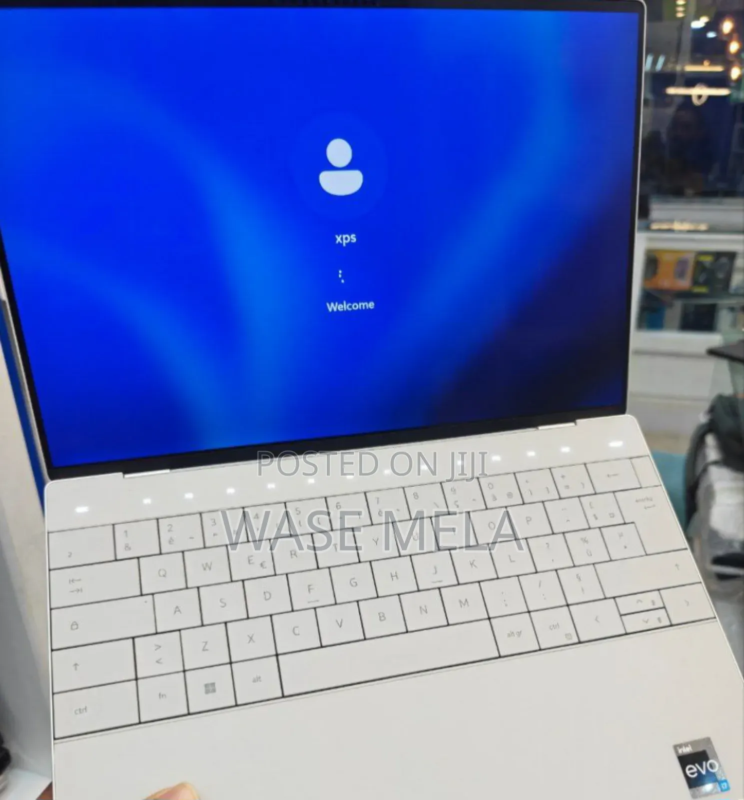 New Laptop Dell XPS 13 9320 32GB Intel Core I7 SSD 1T