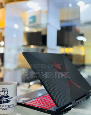 New Laptop HP Omen 15 16GB Intel Core i7 SSHD (Hybrid) 1.5T