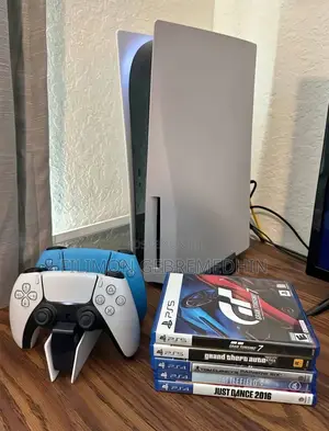 Photo - Diamond Playstation Ps5 Standard