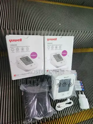 Photo - Blood Pressuer Monitor廢棄digital Blood Pressuer Monitor New Bp Monitor