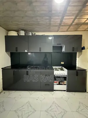 Uv ኪችን ካቢኔት 2