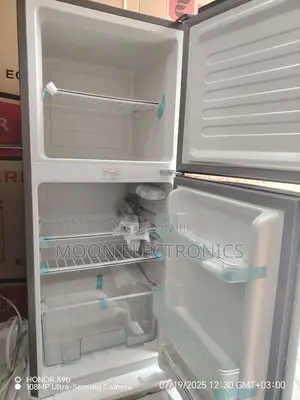 Frost 270 L Refrigerator – Spacious Reliable!