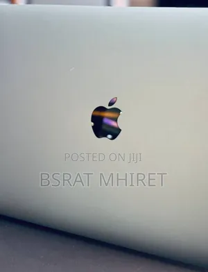 New Laptop Apple MacBook Pro 2017 8GB Intel Core I5 SSD 512GB