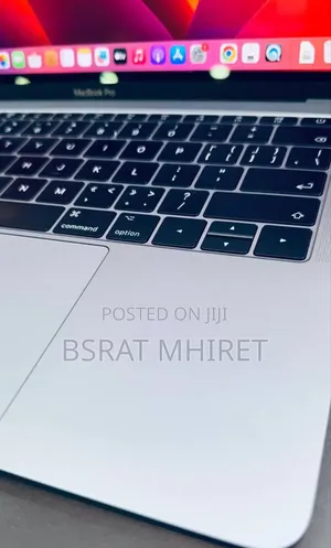 New Laptop Apple MacBook Pro 2017 8GB Intel Core I5 SSD 512GB