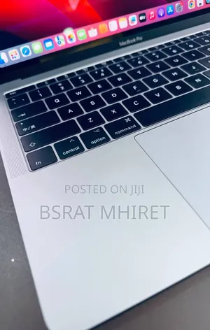 New Laptop Apple MacBook Pro 2017 8GB Intel Core I5 SSD 512GB