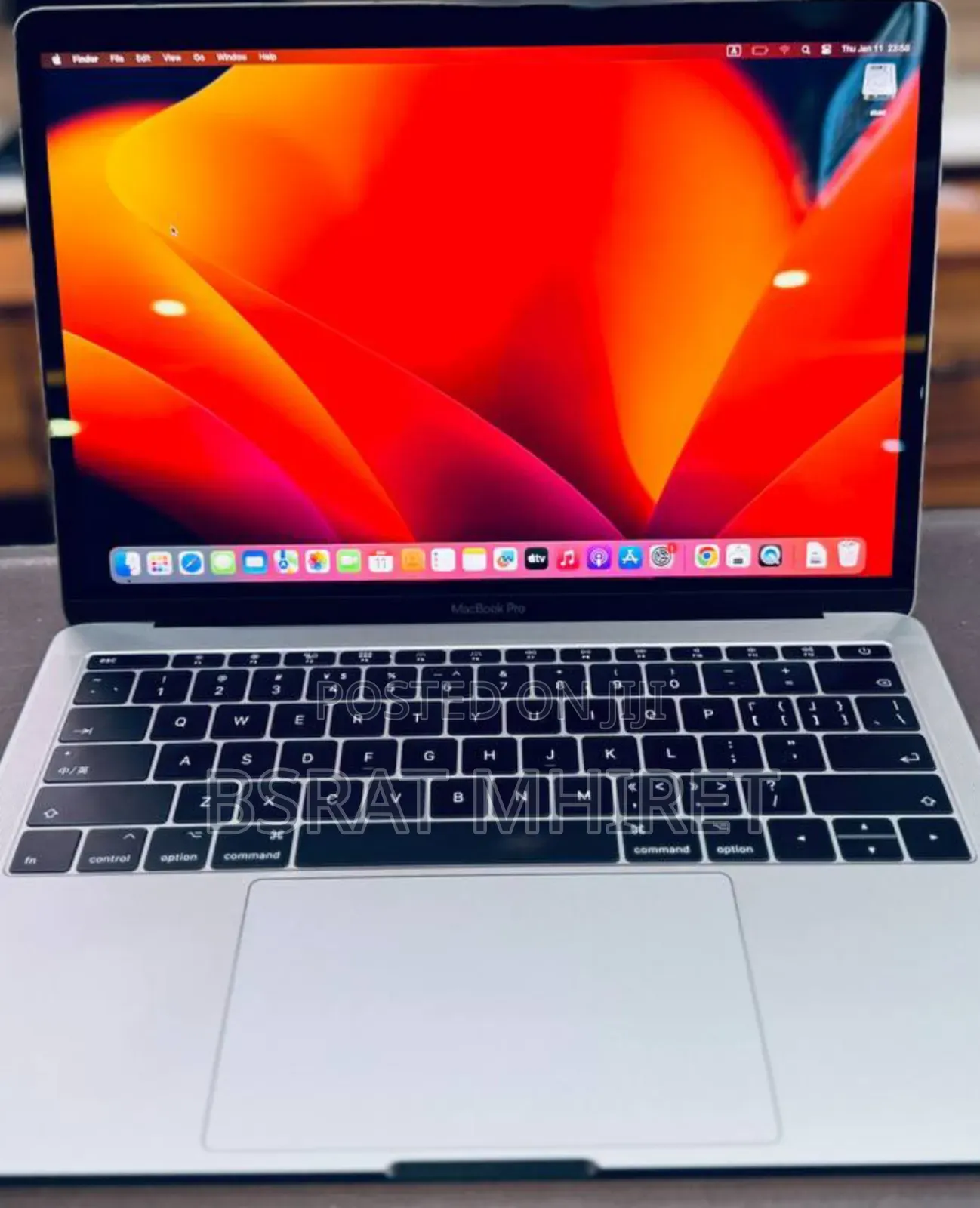 New Laptop Apple MacBook Pro 2017 8GB Intel Core I5 SSD 512GB