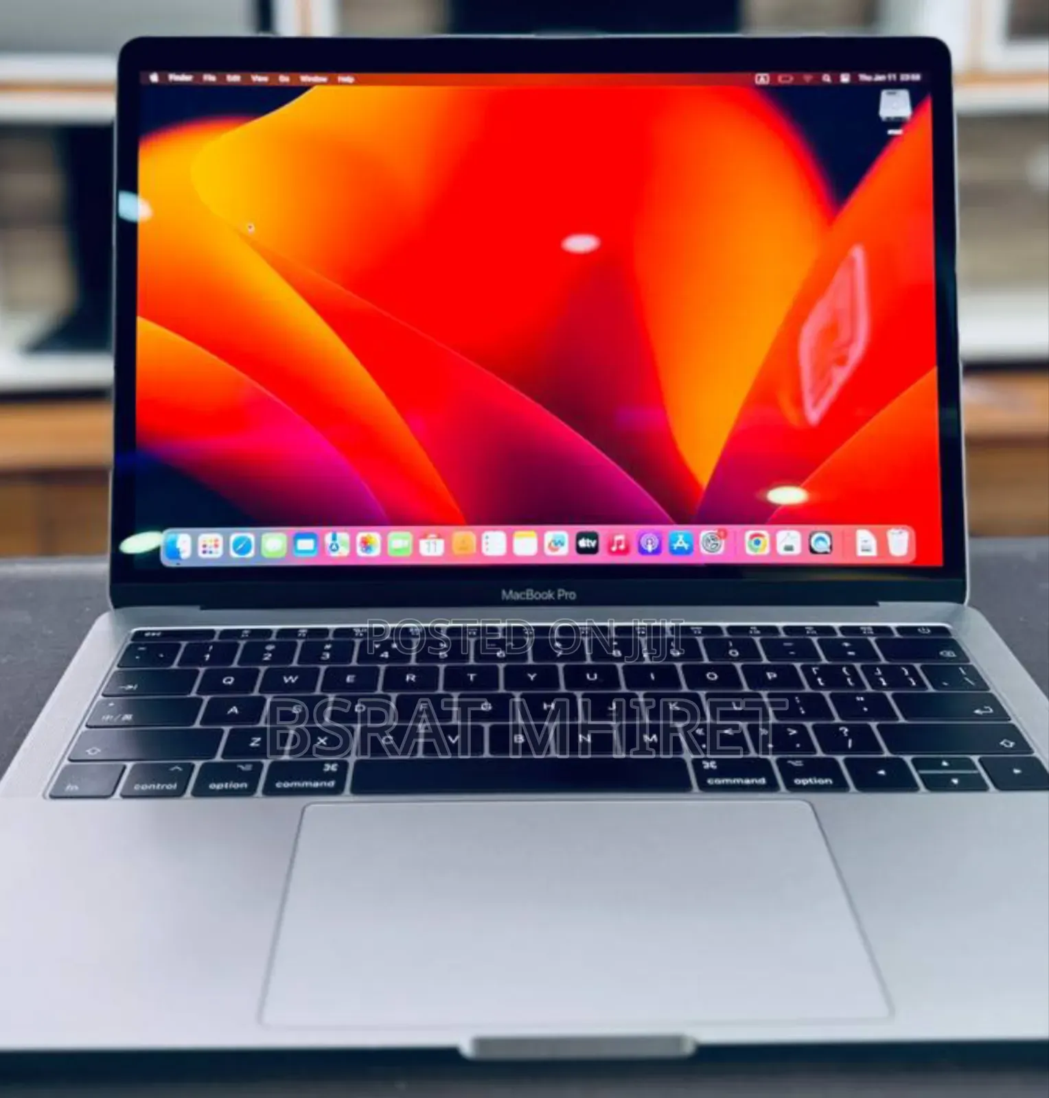 New Laptop Apple MacBook Pro 2017 8GB Intel Core I5 SSD 512GB