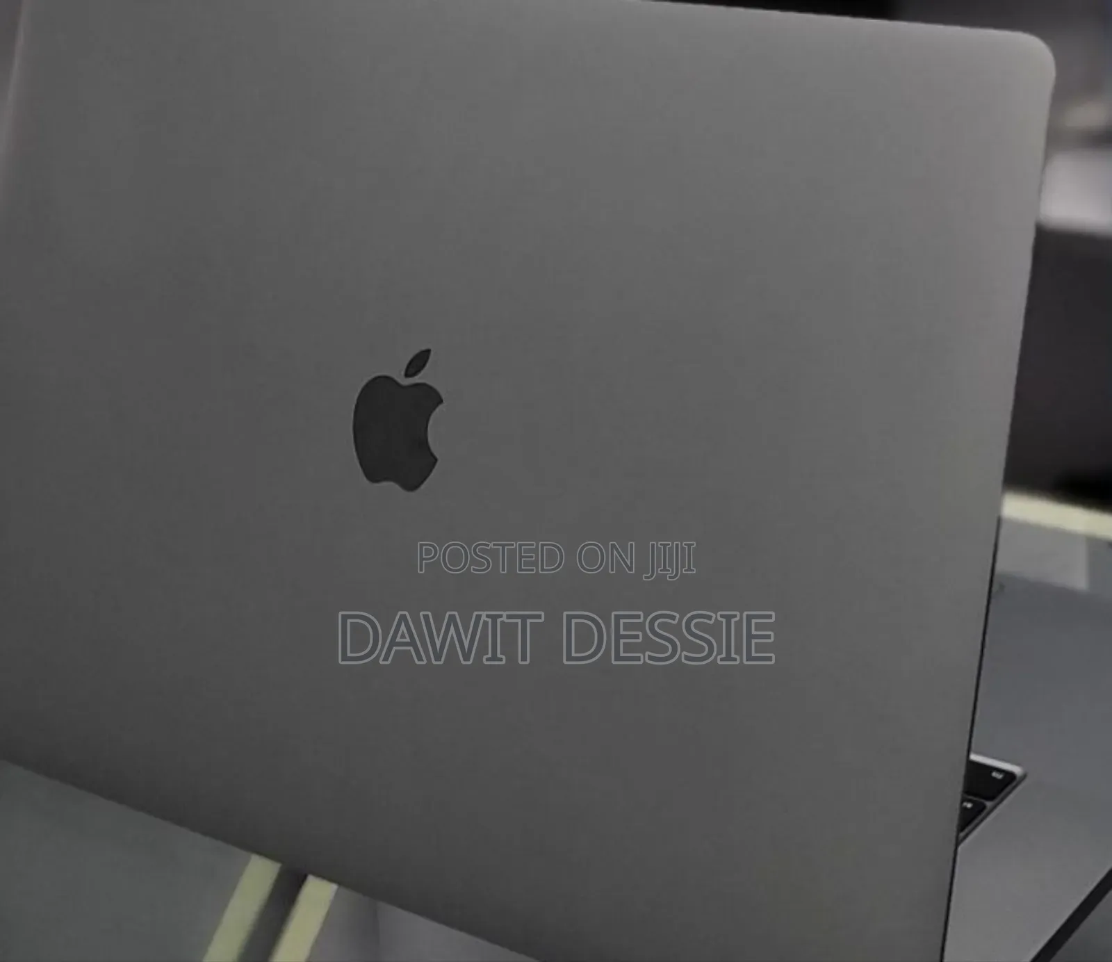 New Laptop Apple MacBook Pro 2019 16GB Intel Core I7 SSD 512GB