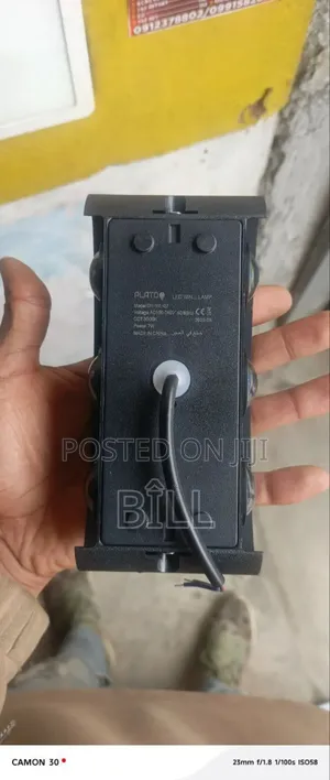 Plato 7w Led Wall Light