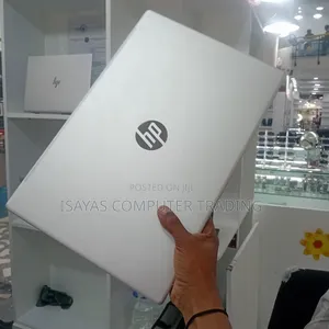 New Laptop HP 16GB Intel Core i5 SSD 512GB