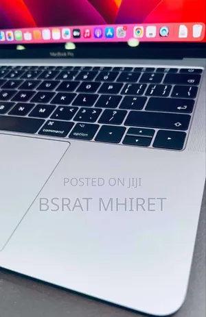 Photo - New Laptop Apple MacBook Pro 2017 8GB Intel Core I5 SSD 512GB