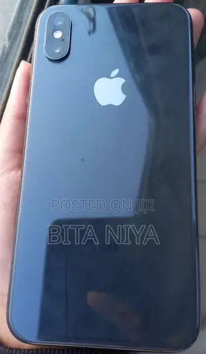 Photo - Apple iPhone XS 64 GB Black