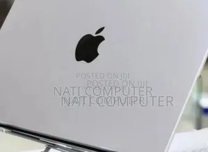 Photo - New Laptop Apple MacBook Air 2020 M1 16GB Intel Core i7 SSD 512GB