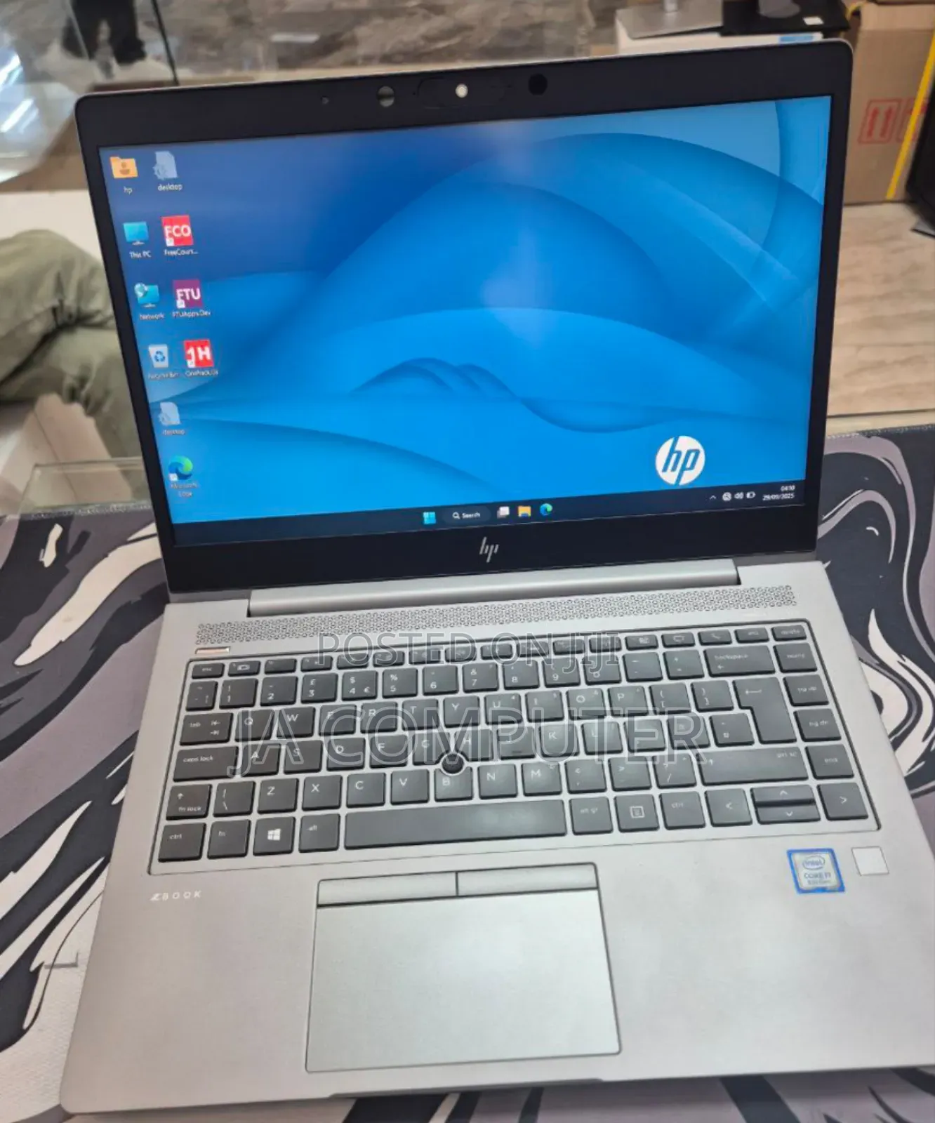 New Laptop HP ZBook Studio G5 16GB Intel Core I7 SSD 512GB