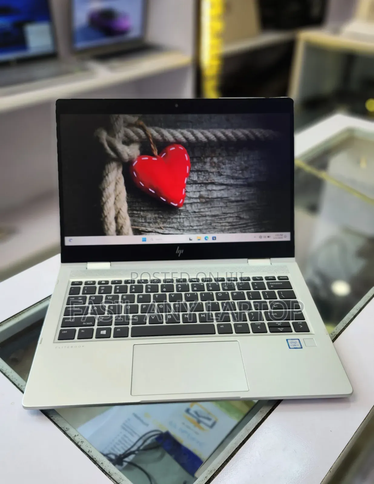 New Laptop HP EliteBook X360 830 G6 16GB Intel Core I7 SSD 512GB