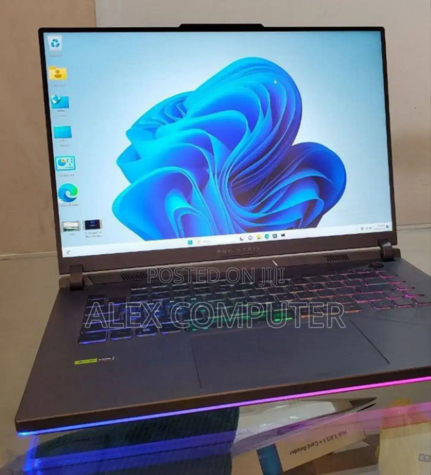 New Laptop Asus ROG Strix G16 G614 16GB Intel Core i7 SSD 1T