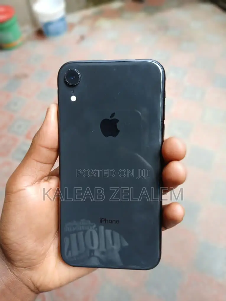 Apple iPhone XR 64 GB Black