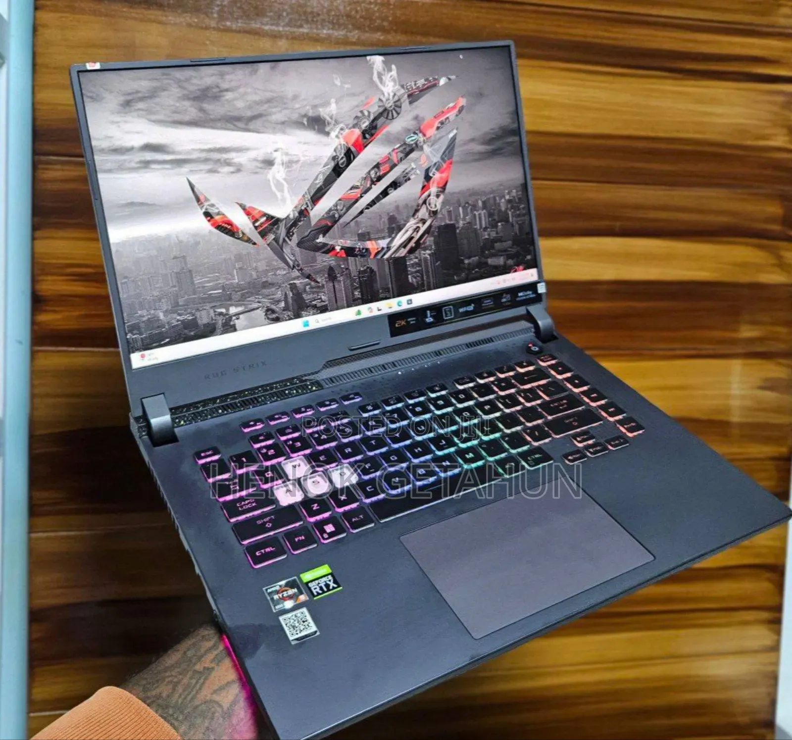 New Laptop Asus ROG Strix G15 16GB AMD Ryzen 9 SSD 512GB