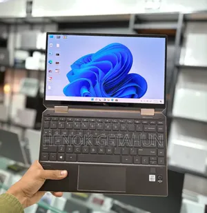 New Laptop HP Spectre 16GB Intel Core I7 SSD 512GB