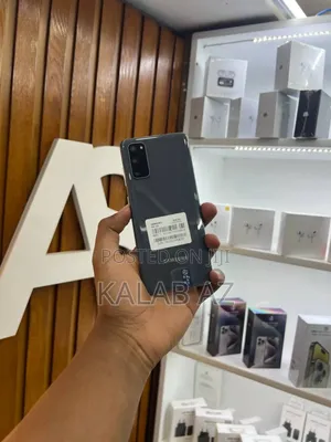 New Samsung Galaxy S20 128 GB Black