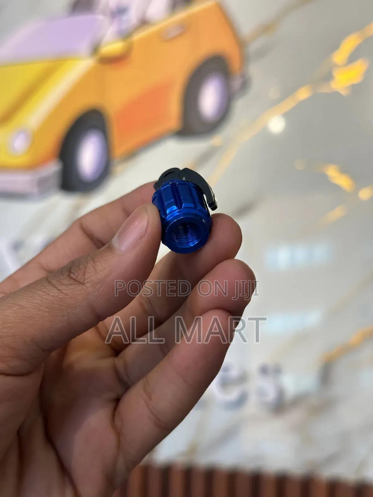 የጎማ ማስዋብያ ለየት ያሉ ዲዛይን ያላቸው -