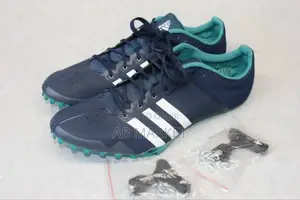 Photo - Spike for 100m-400m