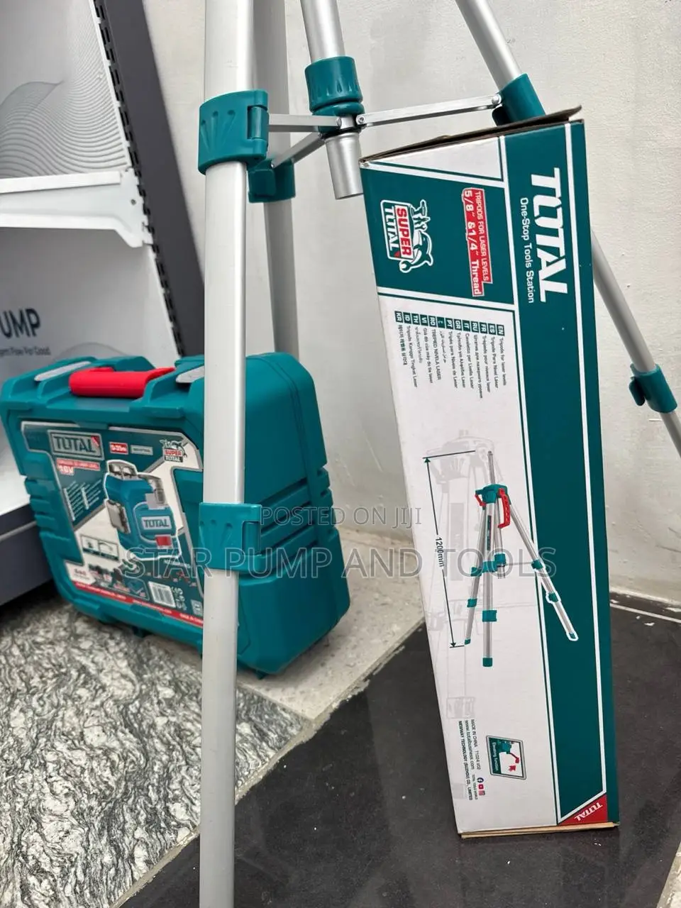 Total 3d Laser Leveling Tool With Tripod / 0-35m / 16v