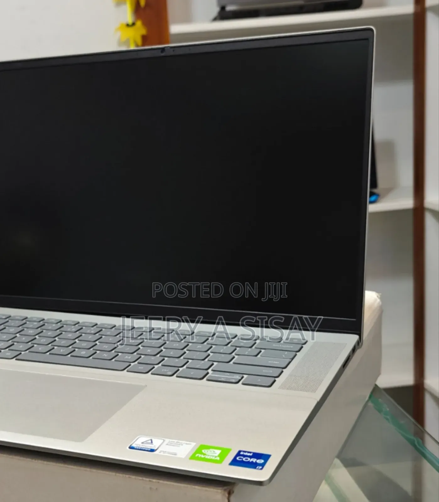 New Laptop Dell Inspiron 15 16GB Intel Core I7 SSD 512GB