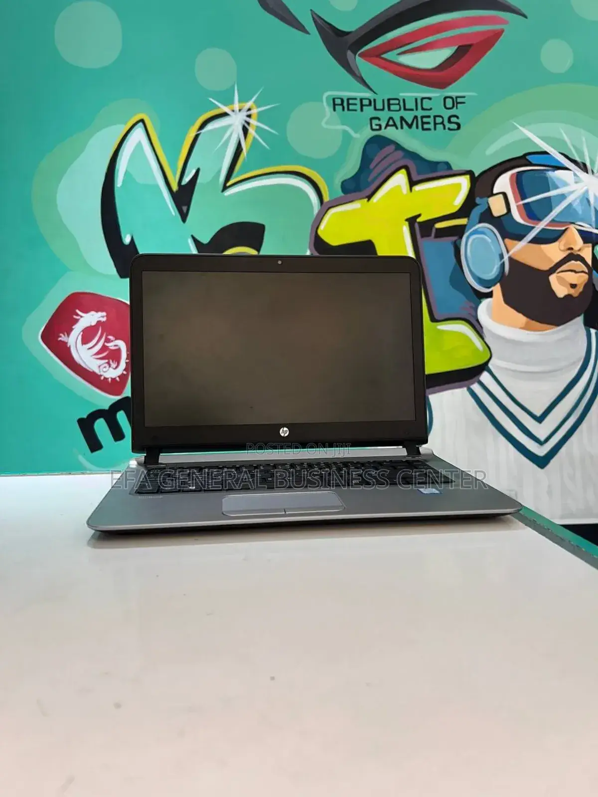 New Laptop HP 8GB Intel Core I3 SSHD+SSD 256GB