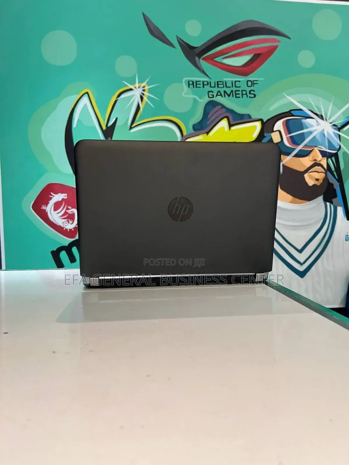 New Laptop HP 8GB Intel Core I3 SSHD+SSD 256GB