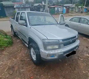 Huanghai N1 2.4 Petrol AWD 2014 Silver