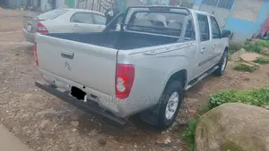 Huanghai N1 2.4 Petrol AWD 2014 Silver