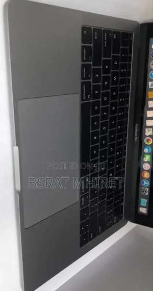 New Laptop Apple MacBook Pro 2017 8GB Intel Core I5 SSD 128GB