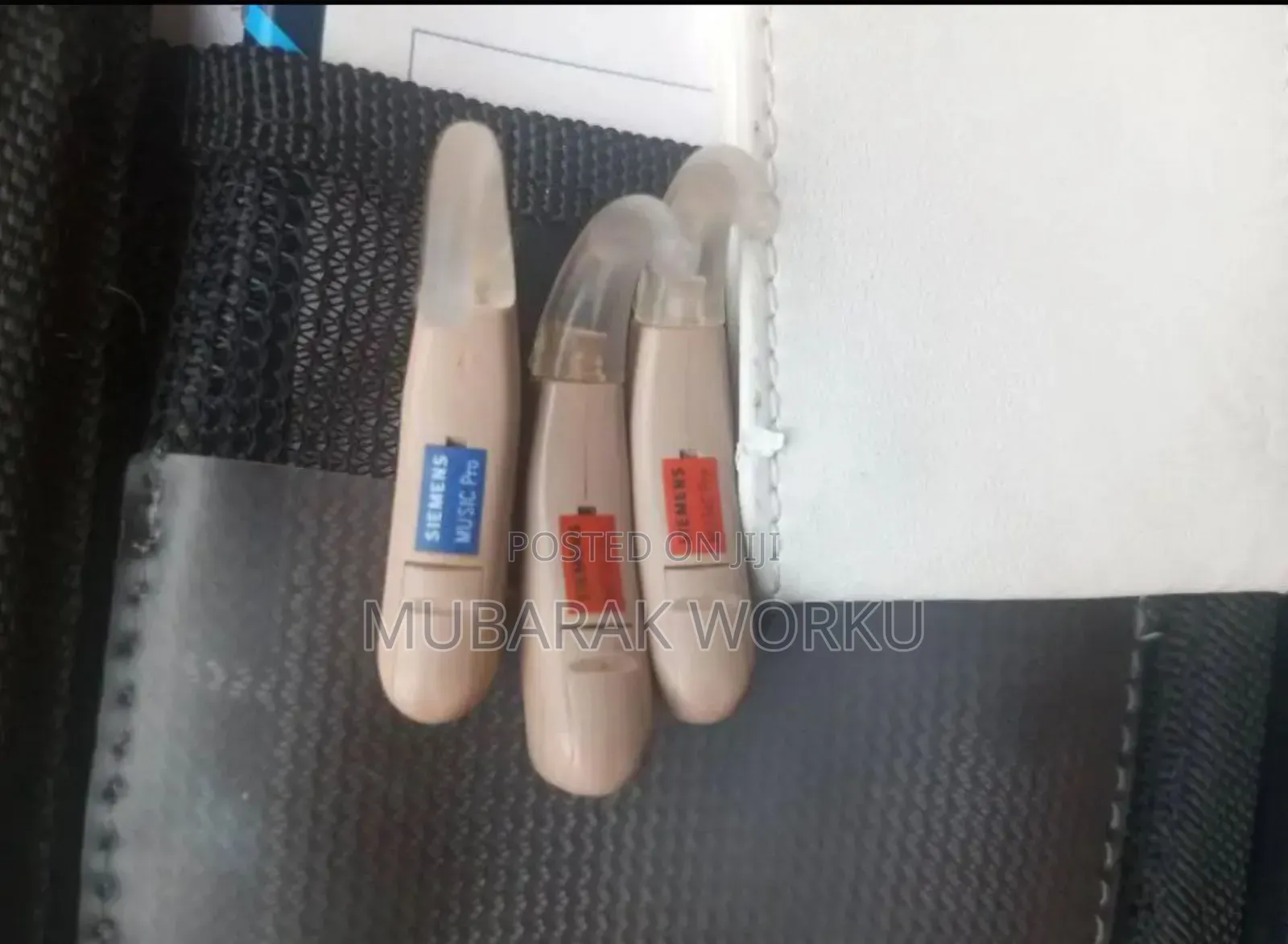 Siemens የጆሮ ማዳመጫ እና ባትሪ